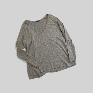 Brandy Melville oversized sweater